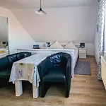 Apartment Alexandra *