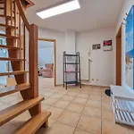 Alexandra Apartment *